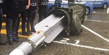A TORINO SEQUESTRATO ARSENALE CON ARMI DA GUERRA A ESTREMISTI DI DESTRA