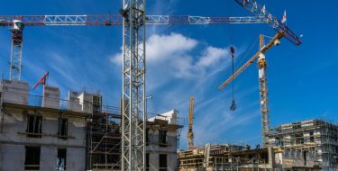 CONSUMO DI SUOLO, RAPPORTO ISPRA: IN ITALIA CRESCE PI&Ugrave; IL CEMENTO CHE LA POPOLAZIONE.