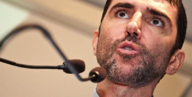 Coronavirus: Gariglio, su obbligo mascherine Cirio scarica solo responsabilit&agrave;