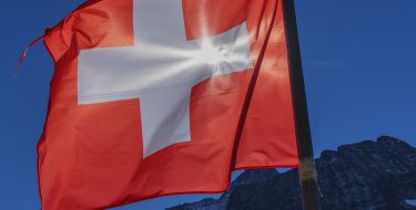 ACCORDO ITALIA SVIZZERA, ALFIERI E BORGHI: “Non un euro in meno ai comuni, non un euro in più di tasse per i lavoratori frontalieri. Ecco le nostre condizioni”